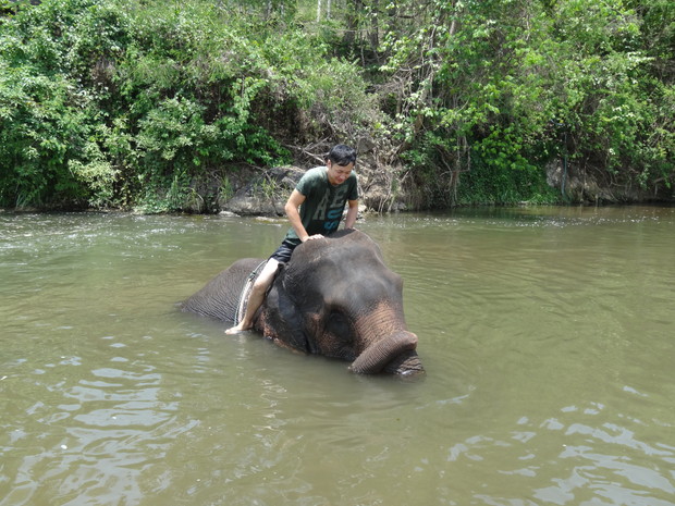 karen-elephant-camp-pai-7