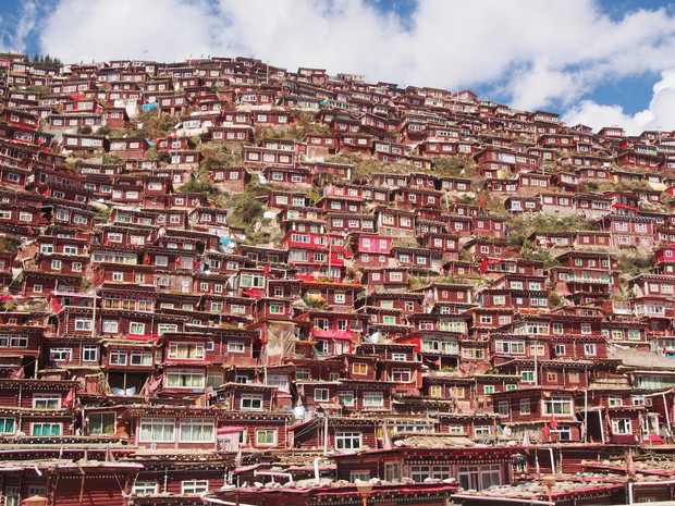 superb-view-ranking-larung-gar